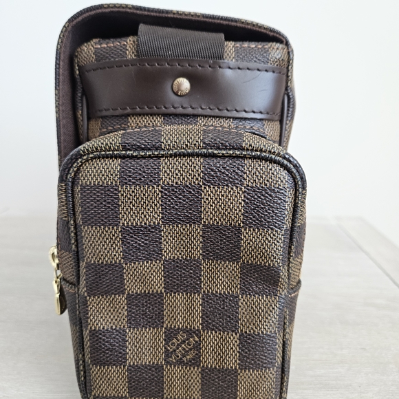 Louis Vuitton Melville Reporter Damier Ebene - Picture 3 of 12